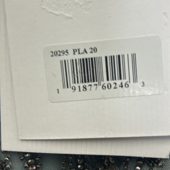 MAC DUGGAL 20295 NWT Embellished V Neck Long Sleeve A Line Gown in platinum - Picture 14 of 14